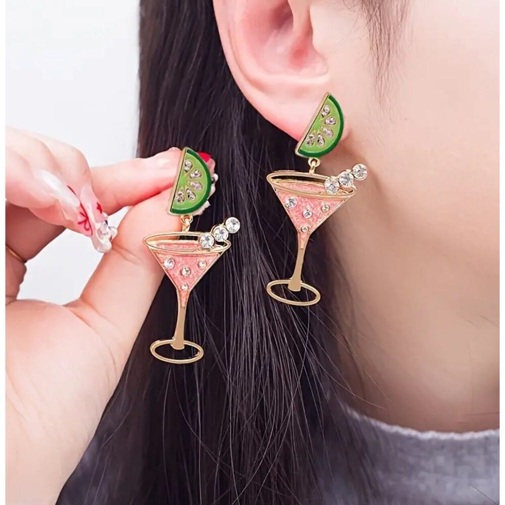 Dirty Martini Cocktail Design Glamorous Rhinestone Inlaid Dangle Earrings